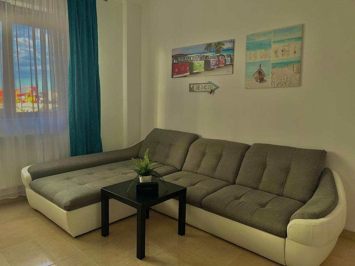 Arcadia Apartament Mamaia Nord Năvodari Eksteriør billede